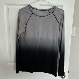 Everlast sport size medium undershirt no material tag gray ombré